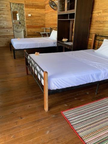 Хостел Camp Taveuni Матей Екстер'єр фото